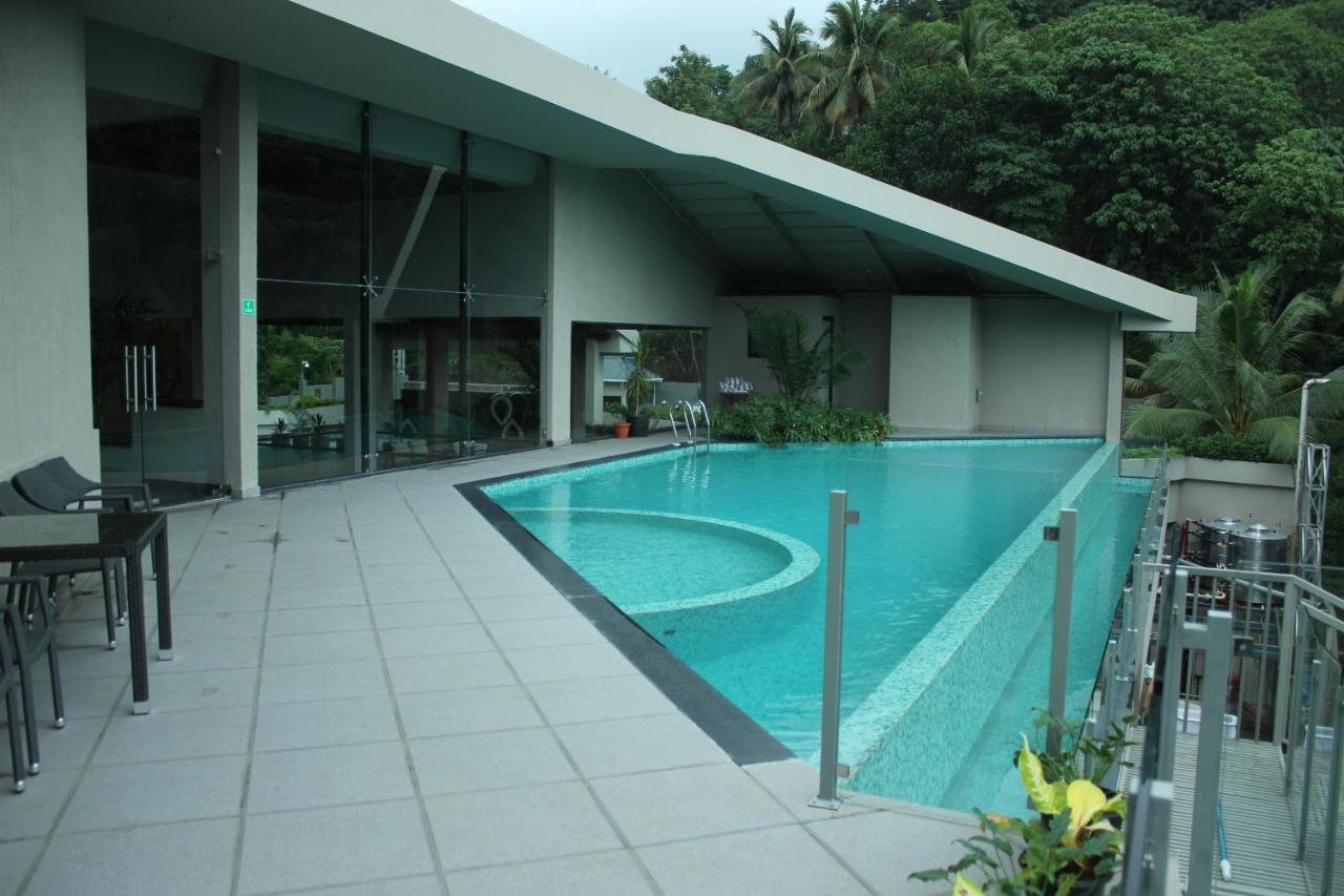 Niraamaya Retreats Samroha Athirappilly Luaran gambar