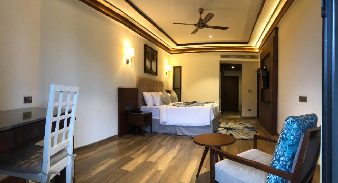 Niraamaya Retreats Samroha Athirappilly Luaran gambar