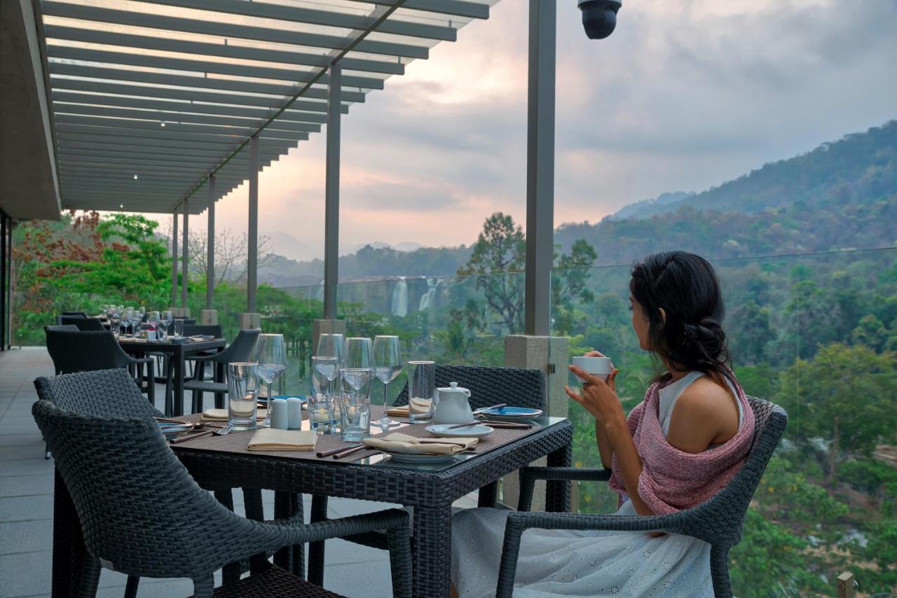 Niraamaya Retreats Samroha Athirappilly Luaran gambar