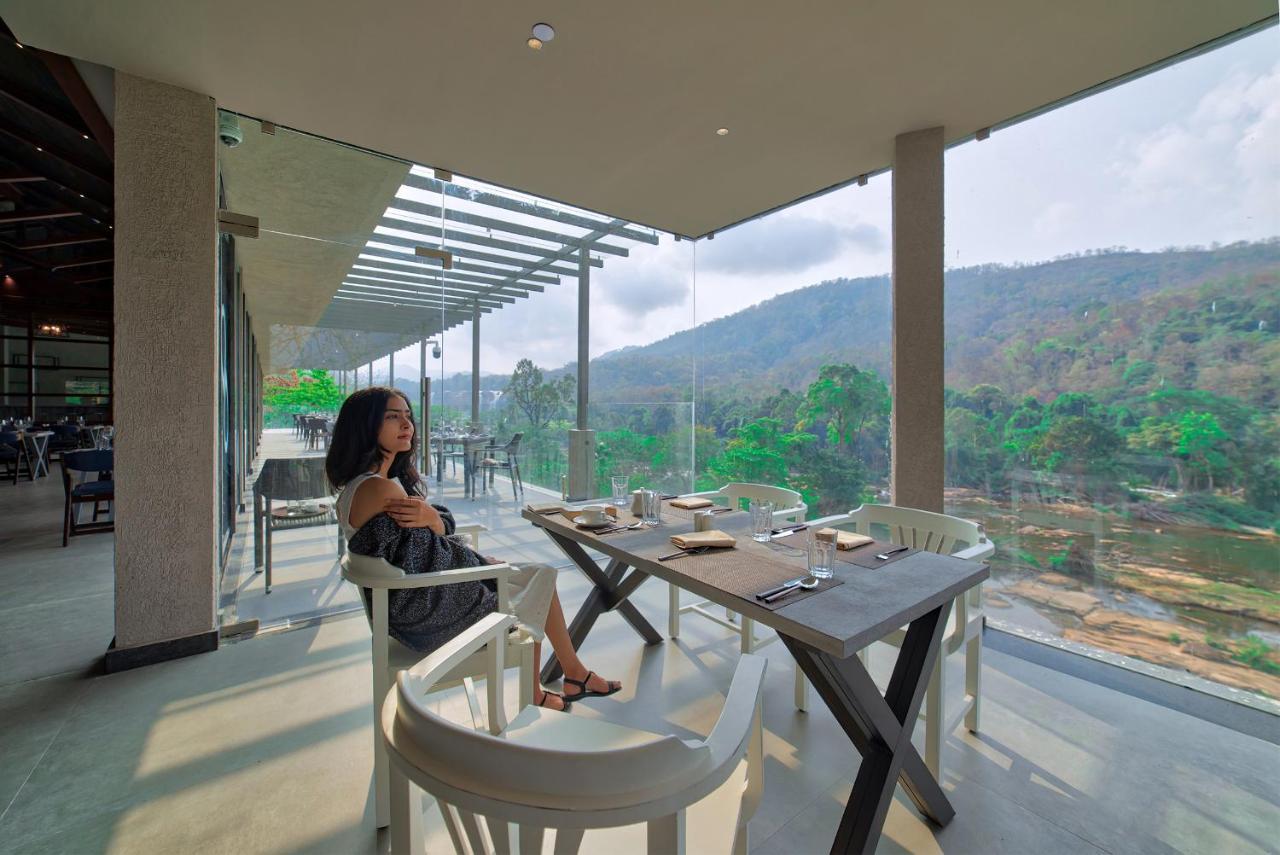 Niraamaya Retreats Samroha Athirappilly Luaran gambar