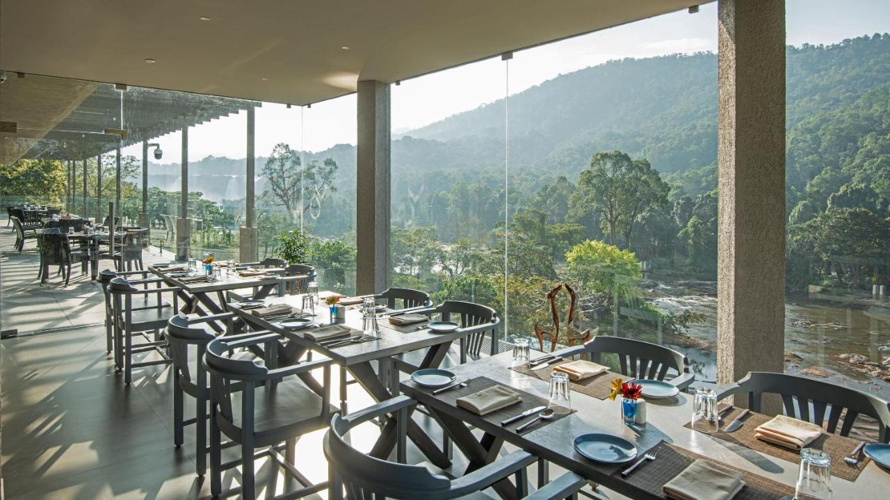 Niraamaya Retreats Samroha Athirappilly Luaran gambar