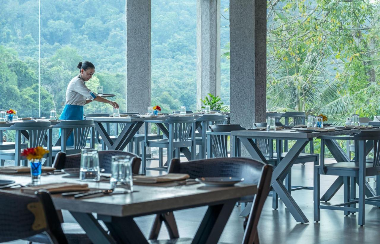 Niraamaya Retreats Samroha Athirappilly Luaran gambar